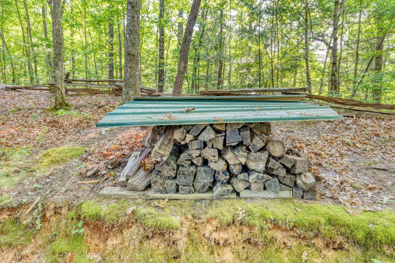Secluded Sunrise Ridge-10 Min From Blue Ridge, King Beds, Hot Tub, 2 Porches, Fireplace Wood Burning, Mountain View, Cozy 외부 사진